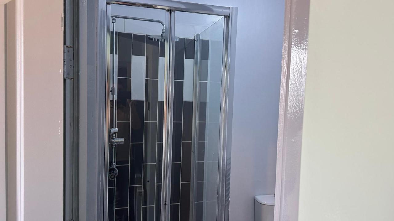 Homestay In Walsall Ngoại thất bức ảnh
